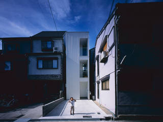 House-mobe, タカヤマ建築事務所 タカヤマ建築事務所 Casas estilo moderno: ideas, arquitectura e imágenes