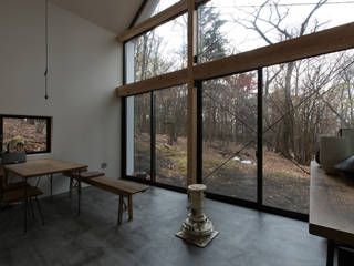 陶芸家の家, 根岸達己建築室 根岸達己建築室 Modern living room Concrete