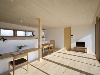 上浜の借家, タカセモトヒデ建築設計 タカセモトヒデ建築設計 Living room