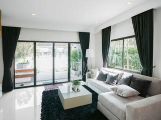 The Plex, Modernize Design + Turnkey Modernize Design + Turnkey Modern living room Grey