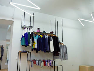 Shop Comode, Studio Plus Minus Studio Plus Minus Minimalist dressing room