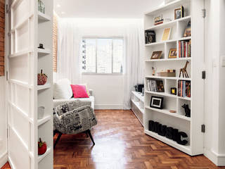 Apartamento Bela Vista - 45m², Raphael Civille Arquitetura Raphael Civille Arquitetura Scandinavian style living room Wood Wood effect