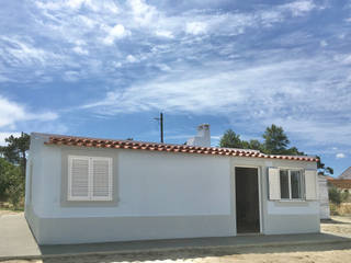 Moradia em Santo António da Charneca, Barreiro, Archimais Archimais Casas unifamilares