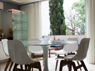 Apartamento LT, Carla Almeida Arquitetura Carla Almeida Arquitetura Dining room