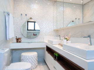 Apartamento PA, Carla Almeida Arquitetura Carla Almeida Arquitetura Modern bathroom