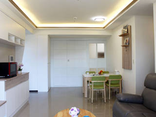 丰悅夏宮, 史特麗室內設計 史特麗室內設計 Scandinavian style living room