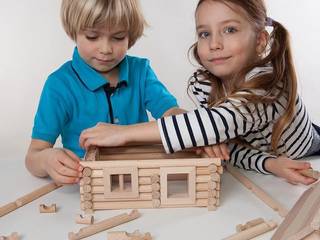 Costruzioni in Legno per bambini , ONLYWOOD ONLYWOOD クラシックデザインの 子供部屋 木
