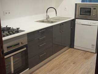 por Home 'N Joy Remodelações Moderno