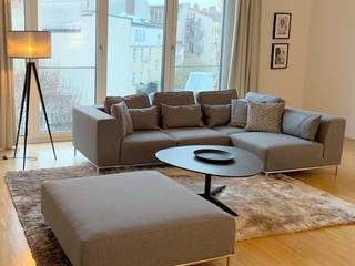 Prenzlauer Berg / Berlin, WELCOME interiors WELCOME interiors Moderne Wohnzimmer Couch- und Beistelltische