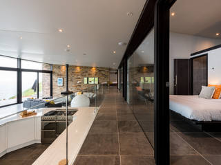 Sustainable Coastal Home in Cornwall, Arco2 Architecture Ltd Arco2 Architecture Ltd Koridor & Tangga Modern