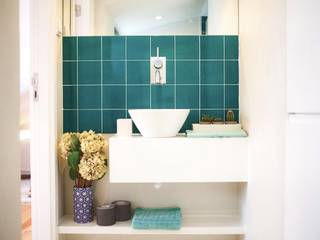 MA.TERIA. INT. SANTA CLARA 156. LISBOA, MA.TERIA. ARCH MA.TERIA. ARCH Eclectic style bathroom Tiles Turquoise