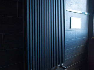 BAGNO NERO, antonio felicetti architettura & interior design antonio felicetti architettura & interior design Modern style bathrooms