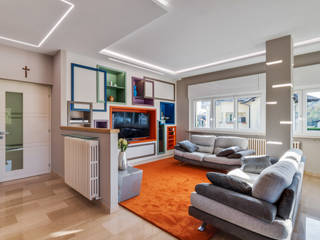 Restyling completo di un appartamento in provincia di Varese, Angela Archinà Progettazione & Interior Design Angela Archinà Progettazione & Interior Design Вітальня
