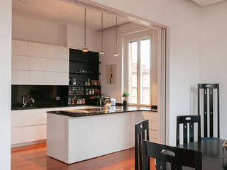 Casa GP, Studio Romoli Architetti Studio Romoli Architetti 現代廚房設計點子、靈感&圖片