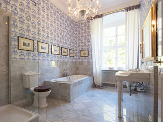 Elegantes Nostalgie Badezimmer, Traditional Bathrooms GmbH Traditional Bathrooms GmbH Klassische Badezimmer