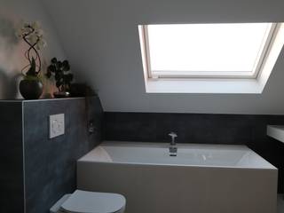 Así luce un Baño Minimalista de 10 m2 recién Remodelado, Estudio Elena Campos Estudio Elena Campos Minimalist style bathroom