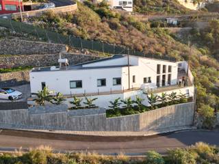 Vistas al mar en Tenerife, NsArquitectos NsArquitectos Casas unifamilares Hormigón