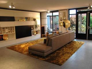 Project: Villa - Zuidoostbeemster, Millo Interiors Millo Interiors Modern living room