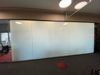 辦公室電控玻璃隔間 Office Smart Glass Partition, 明星電控科技有限公司 明星電控科技有限公司 Рабочий кабинет в стиле модерн