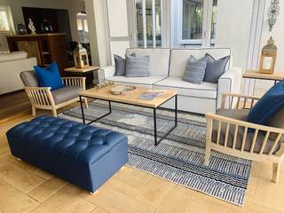Its a blue 2021, CS DESIGN CS DESIGN Modern living room