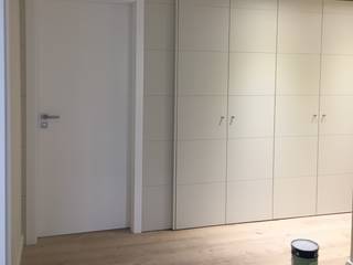 DNinteriores Closets de estilo moderno