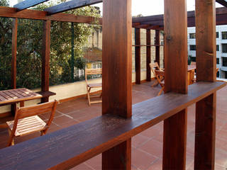 Arranjos exteriores, Oficina de Arquitectura Oficina de Arquitectura Balkon, Beranda & Teras Modern Kayu Wood effect