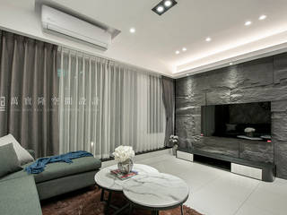 【宇成建築│植村樹3】, SING萬寶隆空間設計 SING萬寶隆空間設計 Modern living room