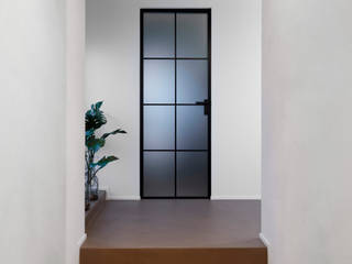 LAYER, Flussocreativo Design Studio Flussocreativo Design Studio Moderner Flur, Diele & Treppenhaus