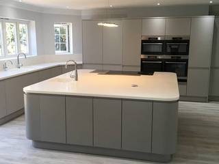 Quartz Worktops Colchester, Solid Worktops Solid Worktops Salle de bain classique