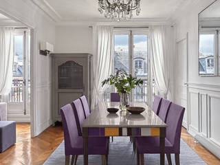 Classic Parisian Apartment I Appartement Classique Parisien by Lichelle Silvestry Interiors , Lichelle Silvestry Interiors Lichelle Silvestry Interiors Salle à manger moderne