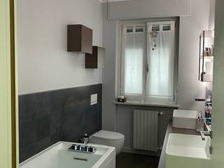 Restyling totale di un appartamento fuori Torino, Silvia Camporeale Interior Designer Silvia Camporeale Interior Designer Modern Bathroom Tiles