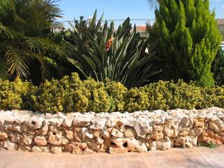 Mantenimiento de jardín en Elche, JARDINERIA POZO S.L. JARDINERIA POZO S.L. Jardines de piedra