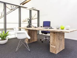 Objekteinrichtungen, BAUHOLZ design DAS ORIGINAL GmbH BAUHOLZ design DAS ORIGINAL GmbH Eclectic style study/office Solid Wood Multicolored