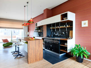 Une cuisine dans un loft complètement ouvert, JOA JOA Built-in kitchens Bamboo Green