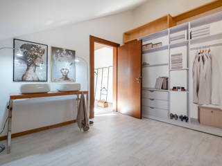 Mid-Century Modern, Cornelia Augustin Home Staging Cornelia Augustin Home Staging Klasik Banyo