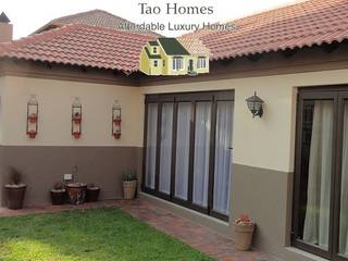 New Home Building Pretoria, Tao Homes Builder Tao Homes Builder Dormitorios de estilo clásico