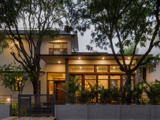 Linear Dynamic House, studio XS studio XS Moderne Häuser