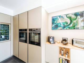minimalista, Interior Design Project Interior Design Project Modern kitchen Wood Beige