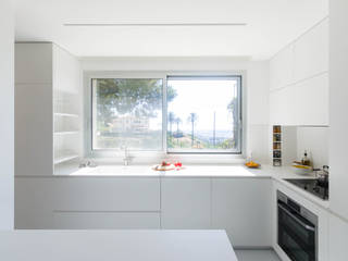 Cucina Minimal, Build Design Build Design Cocinas de estilo minimalista Piedra