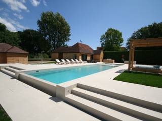 European and British Award Winning Outdoor Pool, Tanby Pools Tanby Pools Piscinas de estilo moderno