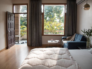 Twin Bedrooms- Bedroom II, Shriya Magotra Architects Shriya Magotra Architects 모던스타일 침실