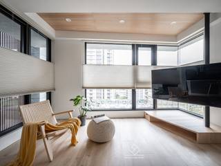 無．界《大硯十現》, 極簡室內設計 Simple Design Studio 極簡室內設計 Simple Design Studio Moderne Wohnzimmer