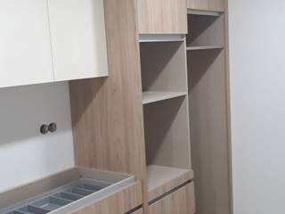 Cozinha em termolaminado, ADN Furniture ADN Furniture KitchenCabinets & shelves