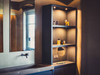 Exclusieve badkamer met een warme uitstraling!, De Eerste Kamer De Eerste Kamer Classic style bathroom Wood Wood effect