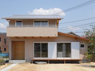 Yu-House hirosima mihara, 三宅和彦／ミヤケ設計事務所 三宅和彦／ミヤケ設計事務所 Casas de madeira Calcário