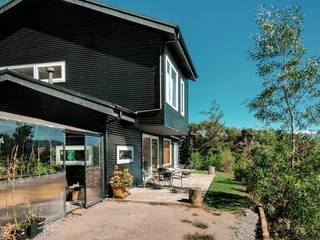 Casa RB, WINTERI WINTERI Passivhaus Aluminium/Zink Schwarz