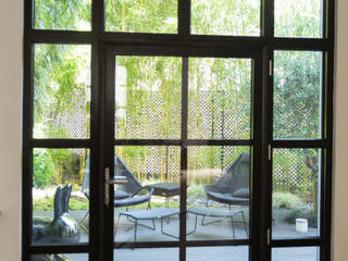 Un jardin sauvage en plein Paris, Céline Bertin - Créatrice d'Ambiances Extérieures Céline Bertin - Créatrice d'Ambiances Extérieures Asian style balcony, porch & terrace