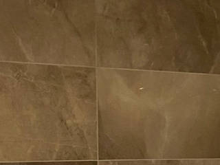 The Kirby’s Marble Bathroom Tiles Project Tiles&Mosaics Casas de banho modernas Azulejo Multicolor