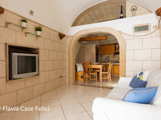 Una casetta nel centro storico, Flavia Case Felici Flavia Case Felici Rustic style living room