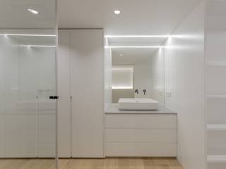 Apartamento CG, en El Carmen, acertus acertus Modern bathroom White
